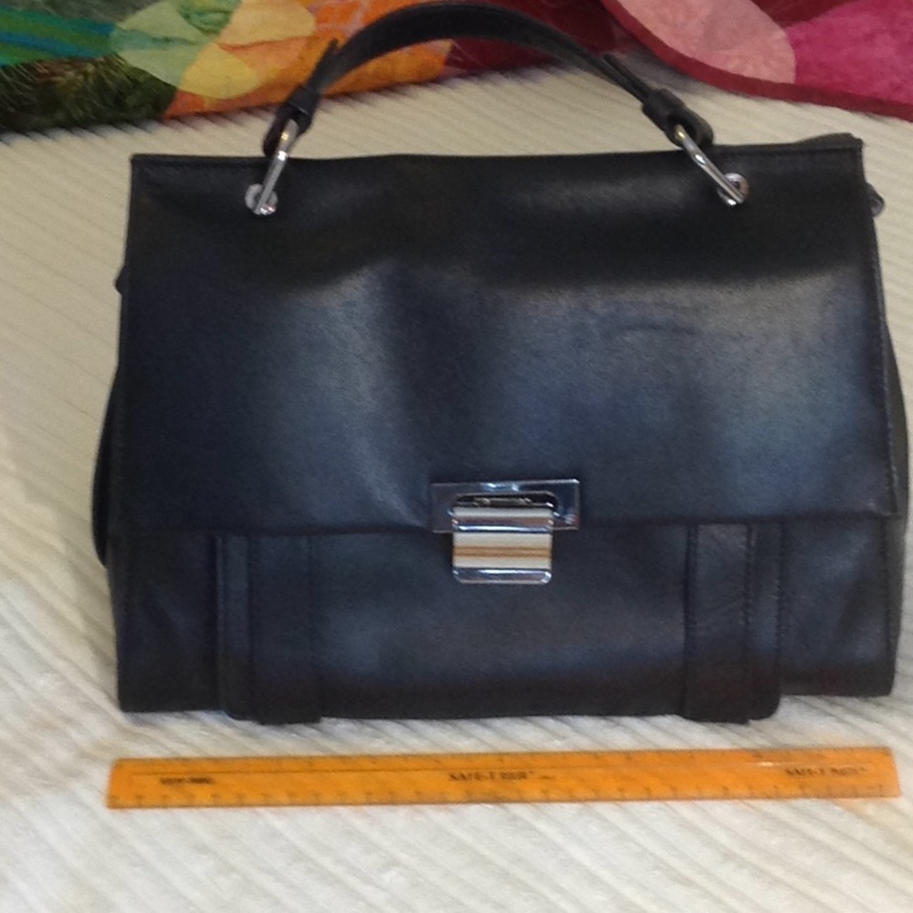 Purse with duster bag.